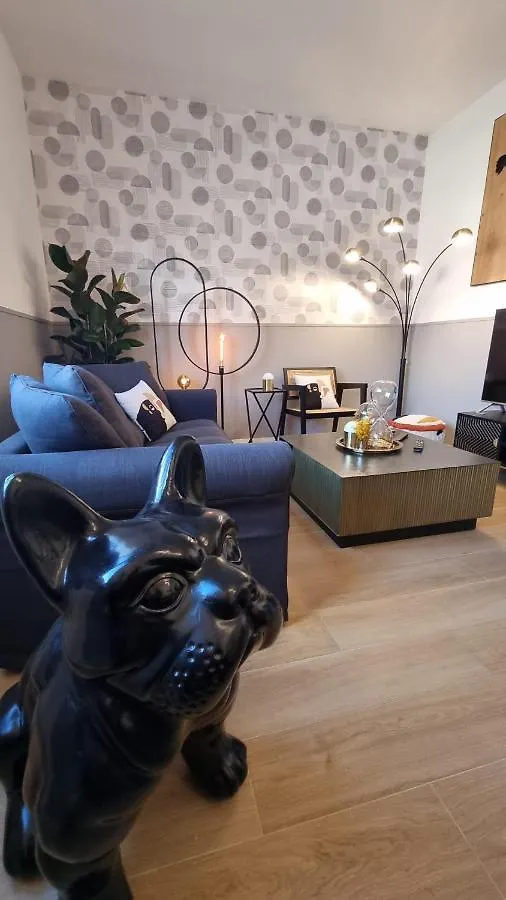 Appartement Bauhaus - Sleepwithme - Free Parking - Free Braeakfast - Very Friendly Staff Pise