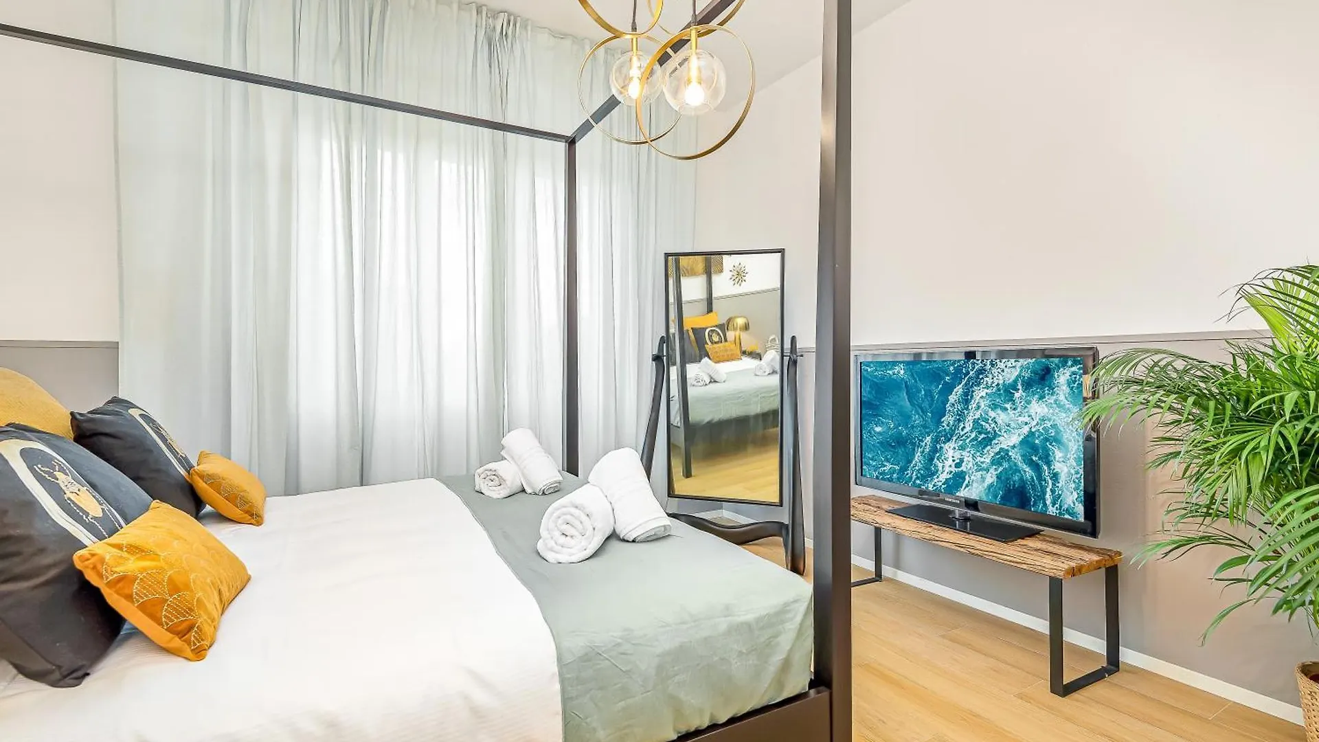 Appartement Bauhaus - Sleepwithme - Free Parking - Free Braeakfast - Very Friendly Staff Pise