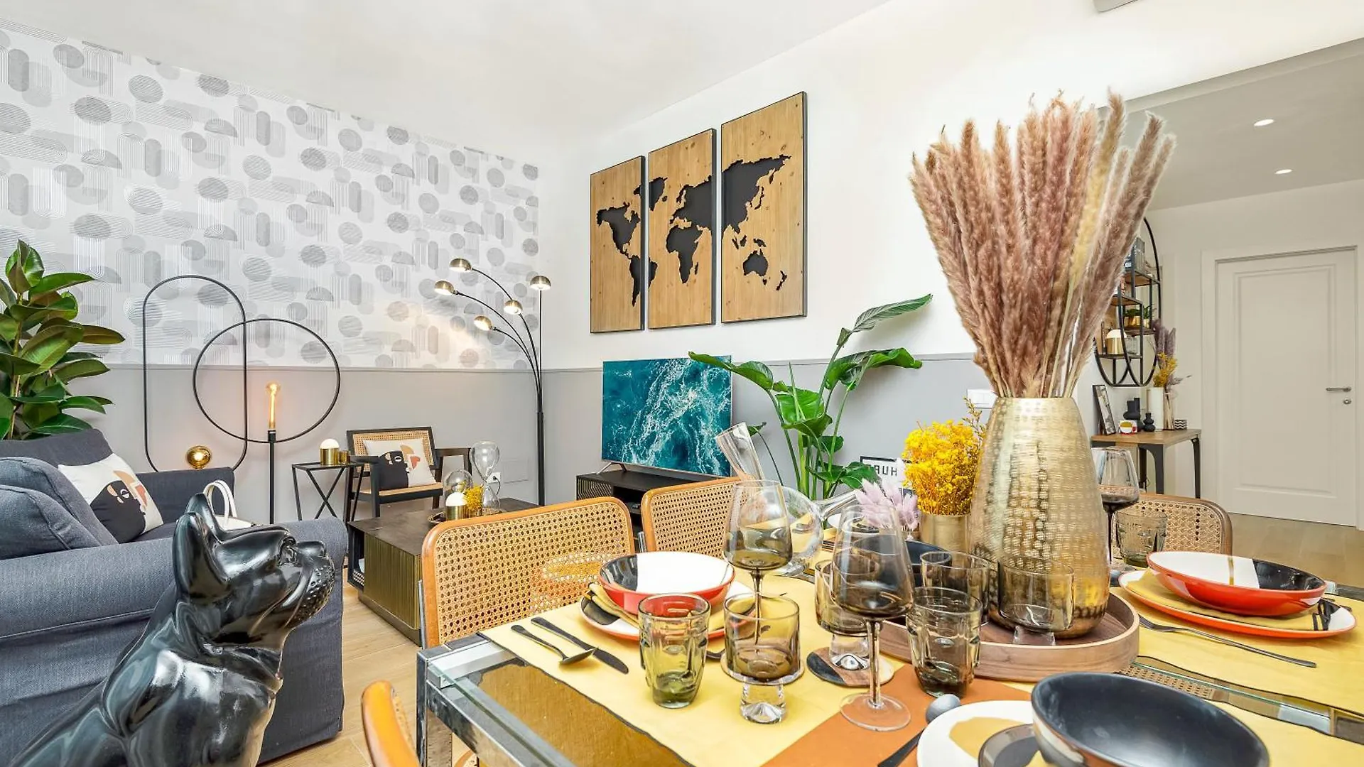 Bauhaus - Sleepwithme - Free Parking - Free Braeakfast - Very Friendly Staff Πίζα